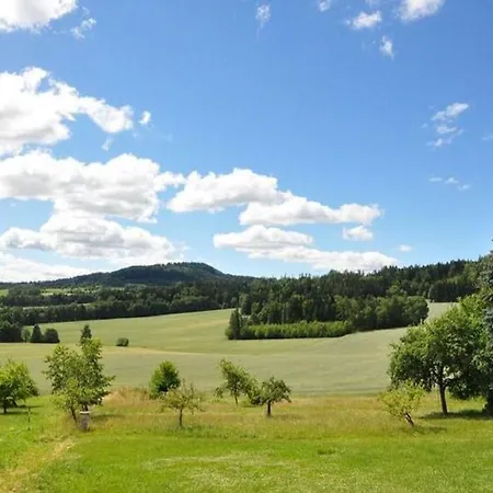 Semesterbostad Spacious Group Retreat