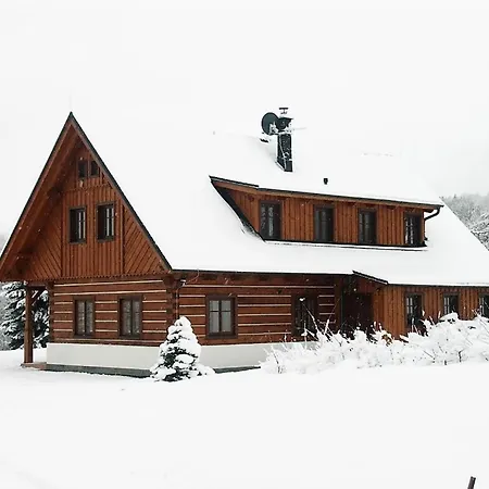 Semesterbostad Spacious Group Retreat *